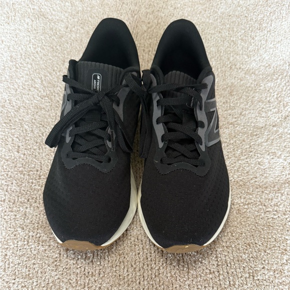 New Balance Fresh Foam Arishi - Picture 2 of 6